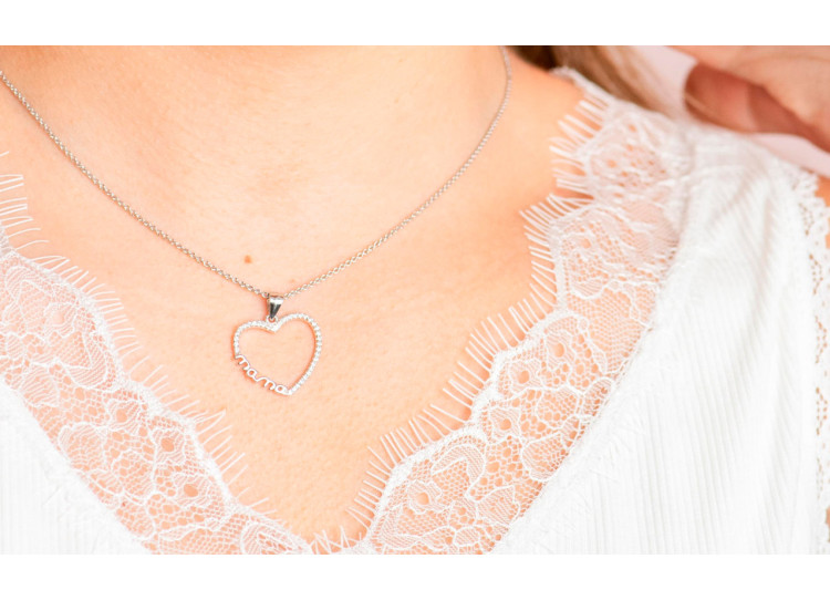 El collar, la joya ideal y a gran precio para regalar el día de la Madre